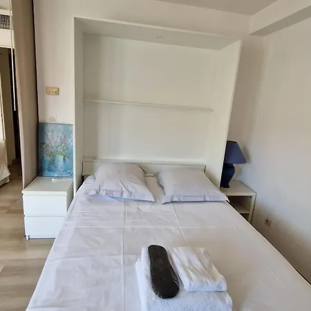 Rimbaud Apartment Cannes